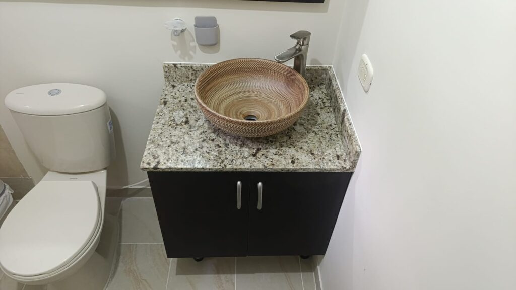 Granito, mármol, cuarzo o sinterizado